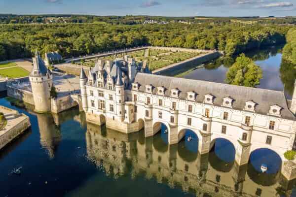 Castillos del Valle del Loira con Cata de Vinos